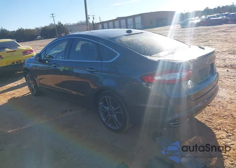 2016 Ford Fusion Titanium z USA, uszkodzony, nr VIN 3FA6P0K99GR375905